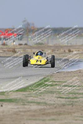 media/Oct-25-2025-CalClub SCCA (Sat) [[34c778dfbe]]/Group 5/Qualifying/